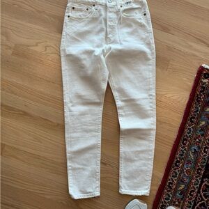 New Levi’s Skinny White Jeans, Women’s size 27 waist